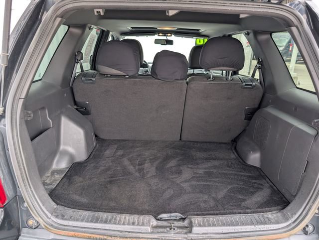 Used 2010 Ford Escape Limited AWD/4WD image 21