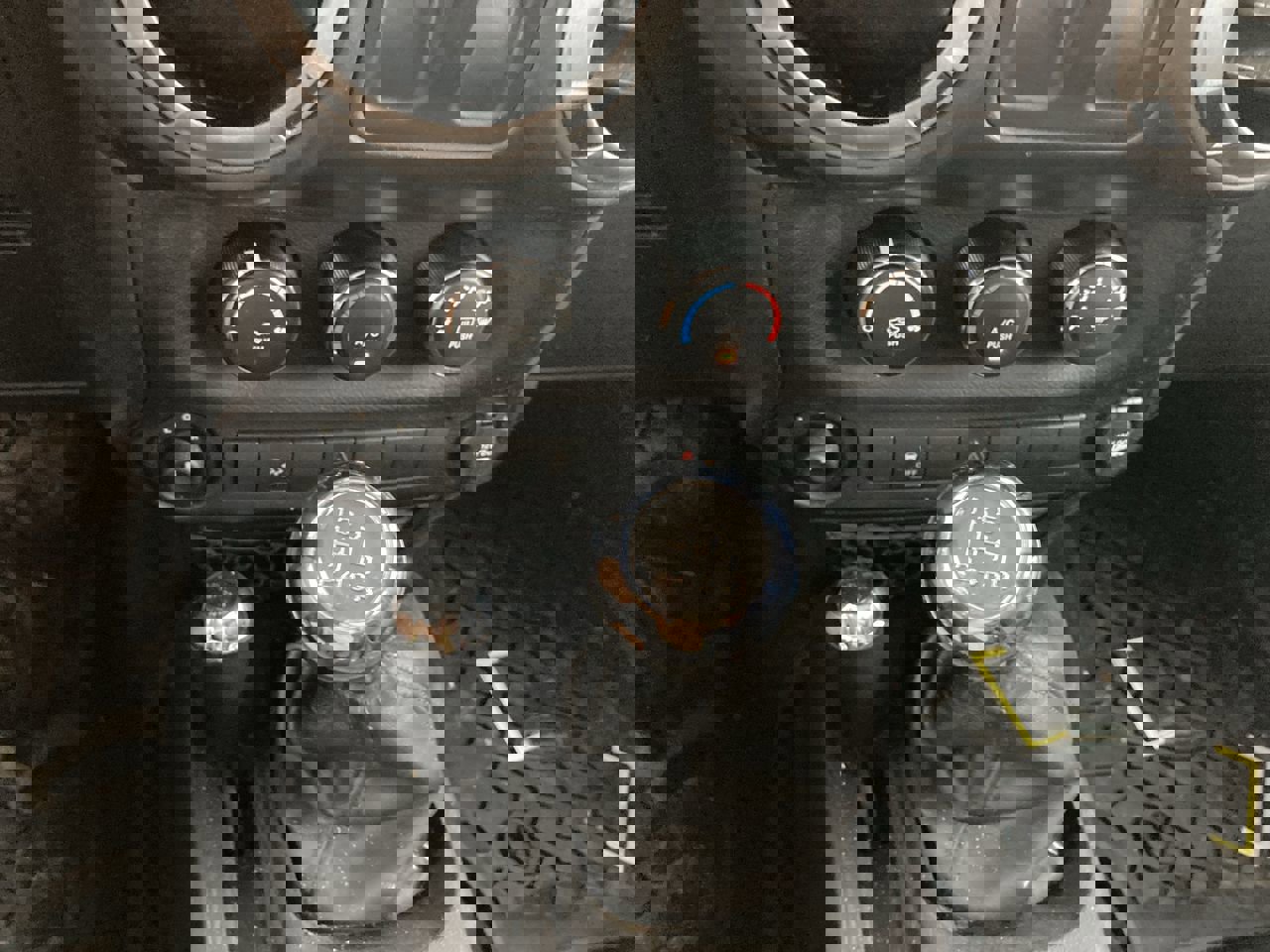 Used 2016 Jeep Wrangler Sport w/ Quick Order Package 23S image 12