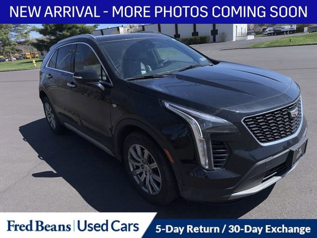 Used 2021 Cadillac XT4 Premium Luxury w/ Enhanced Visibility Package image 8