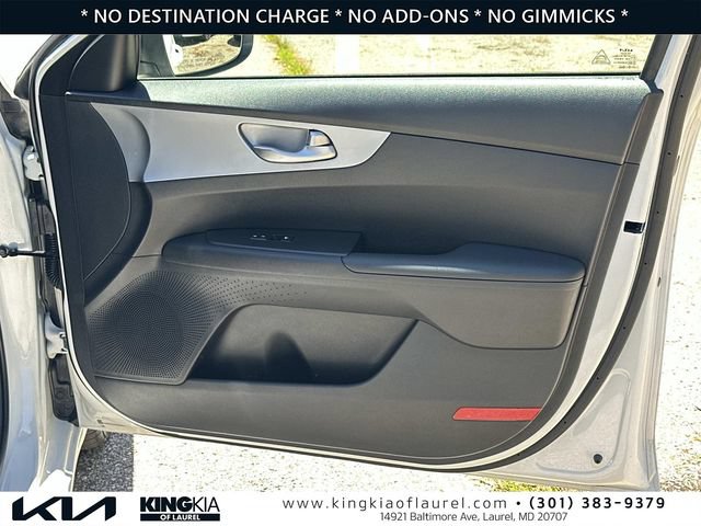 Used 2023 Kia Forte LXS w/ LXS Technology Package FWD image 15