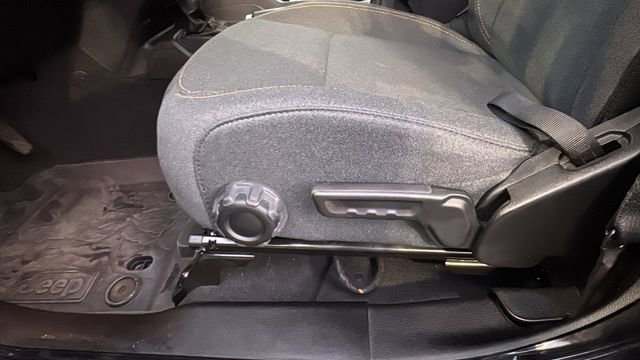 Used 2025 Jeep Wrangler Unlimited Sport S 4xe image 29