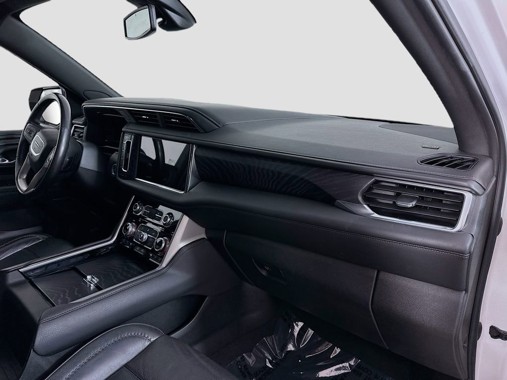 Used 2022 GMC Yukon Denali image 32