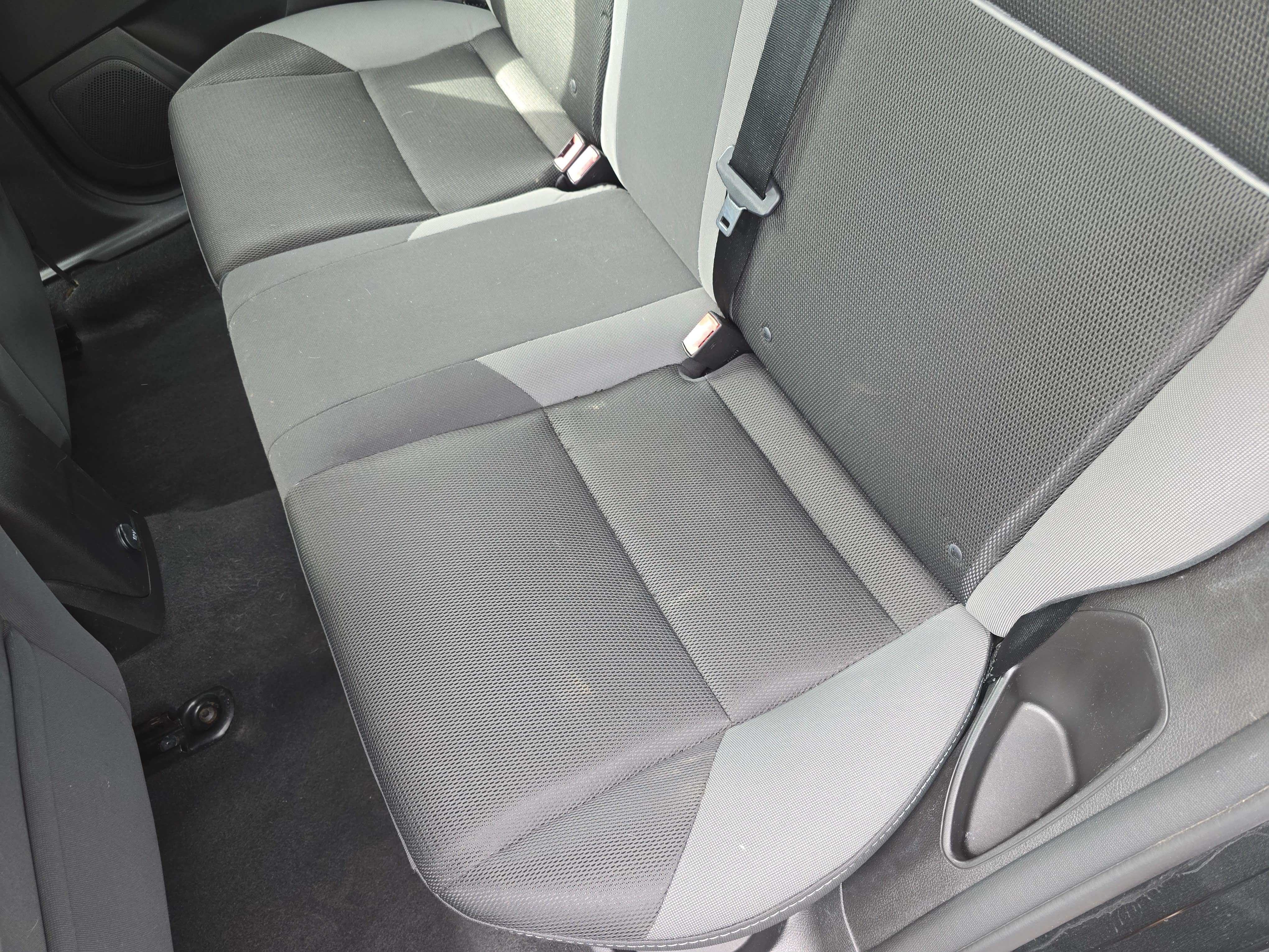 Used 2014 Ford Focus SE FWD image 13