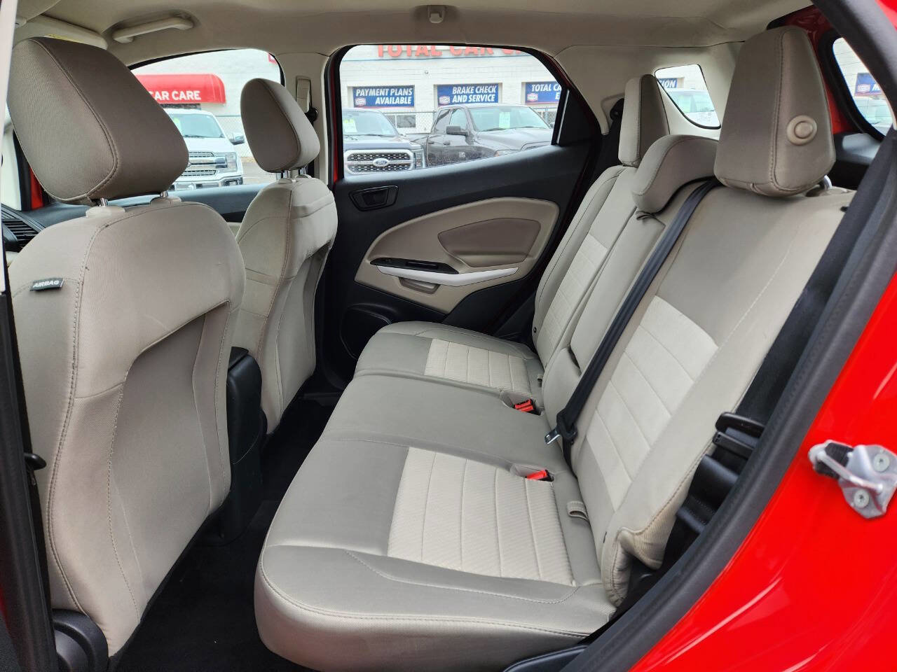 Used 2022 Ford EcoSport S AWD/4WD image 12