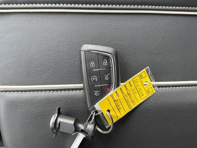 Used 2024 Cadillac Escalade Premium Luxury w/ LPO, Floor Liner Package AWD/4WD image 15