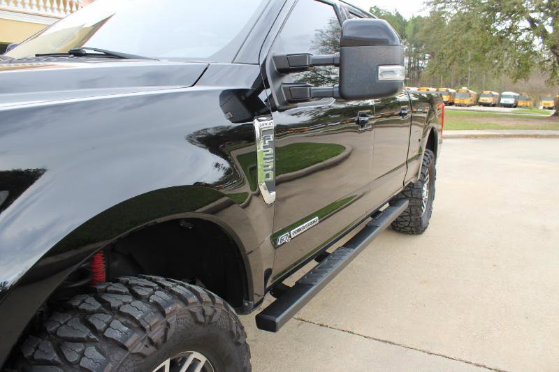 Used 2017 Ford F250 Lariat w/ FX4 Off-Road Package image 26