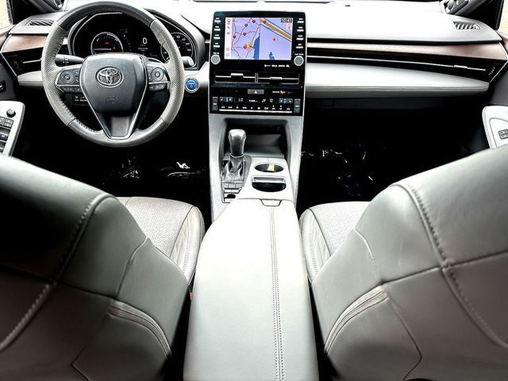 Used 2022 Toyota Avalon Limited w/ Advanced Safety Package FWD image 29