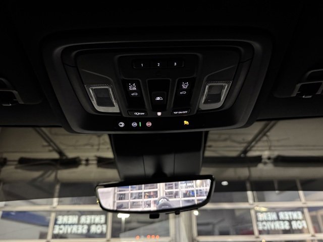 Used 2024 GMC Sierra 3500 AT4 w/ AT4 Premium Plus Package image 23