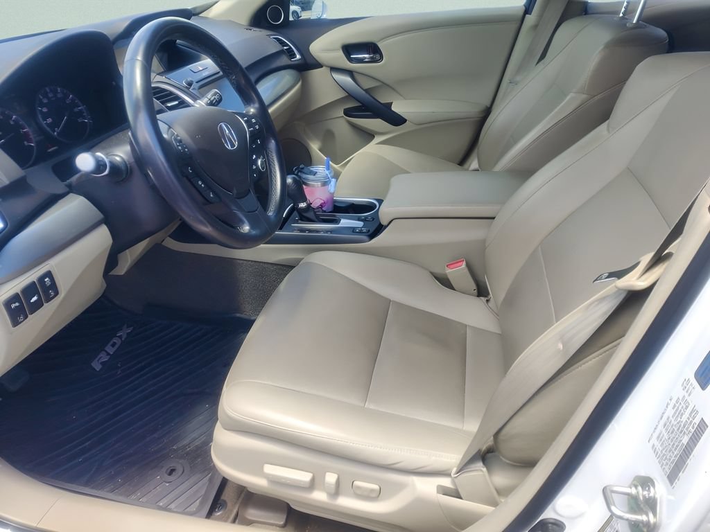 Used 2017 Acura RDX AWD w/ Advance Package image 4