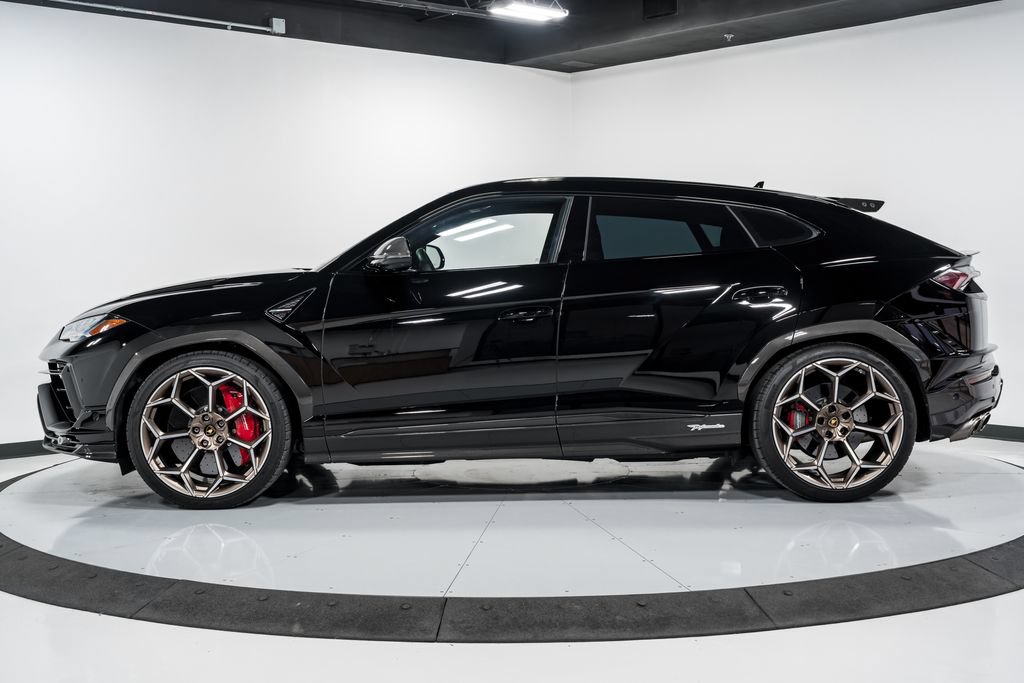 Used 2024 Lamborghini Urus Performante AWD/4WD image 6