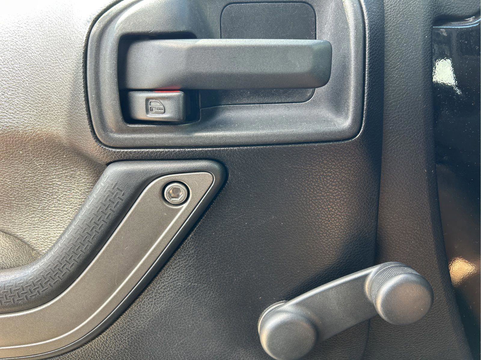 Used 2012 Jeep Wrangler Sport image 14