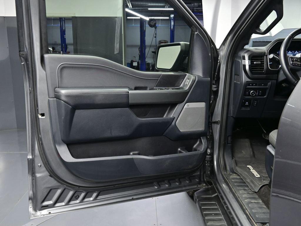 Used 2022 Ford F150 XLT w/ Equipment Group 302A High image 14