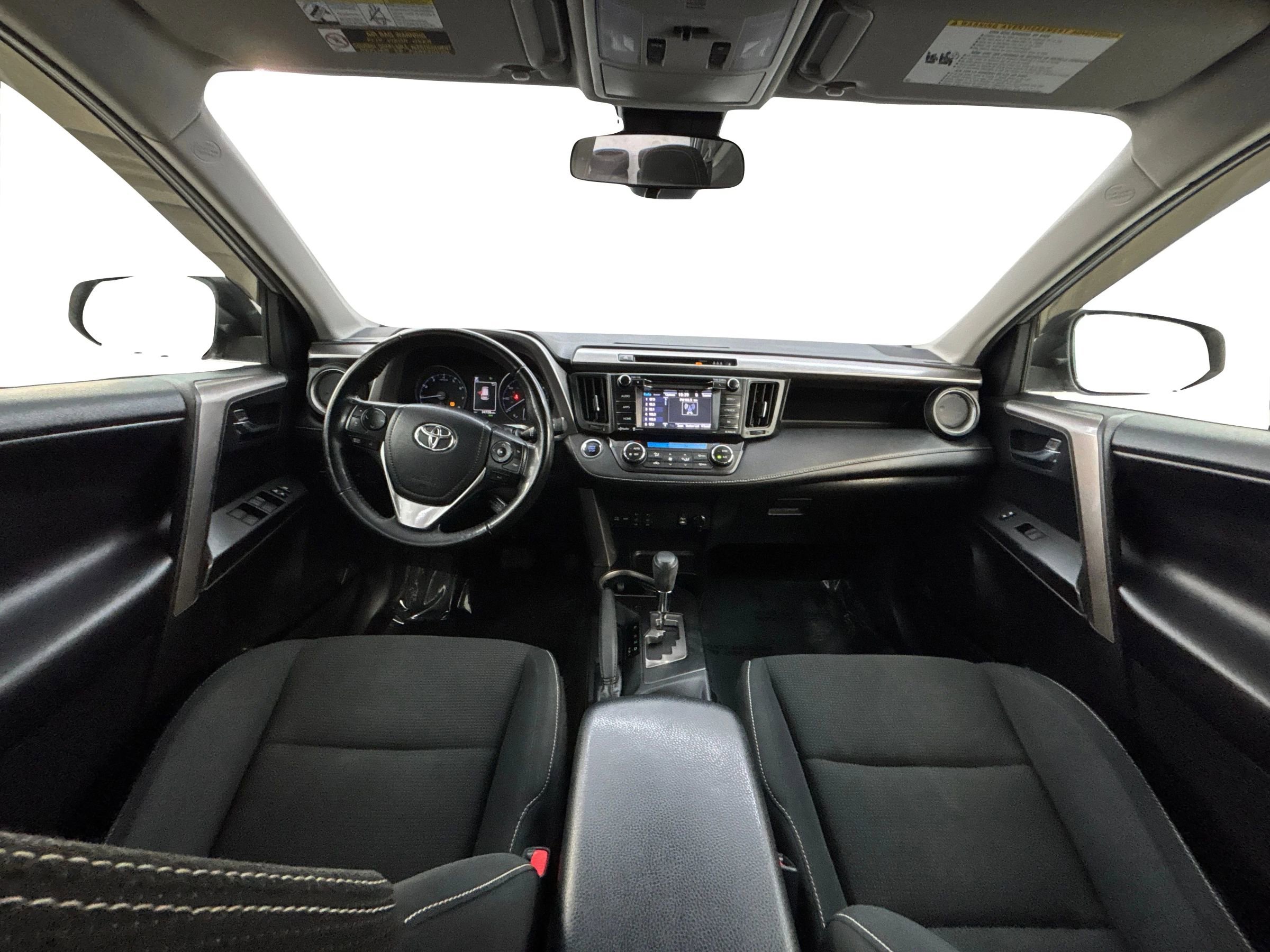 Used 2018 Toyota RAV4 XLE w/ Plus Extra Value Package AWD/4WD image 17