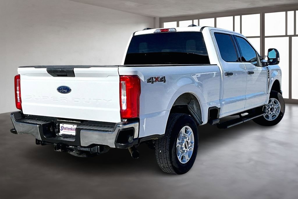 Used 2025 Ford F250 XLT AWD/4WD image 6