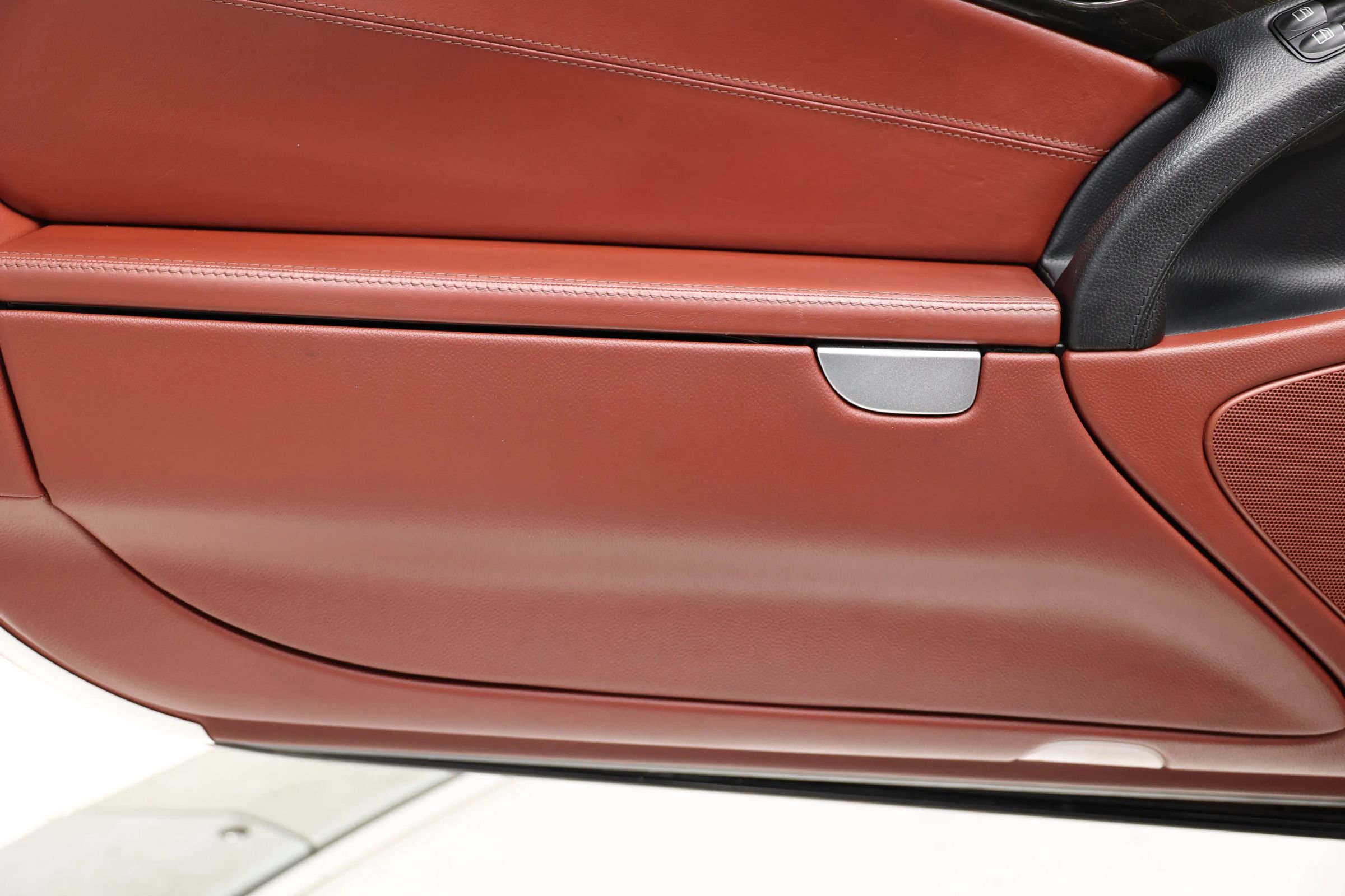 Used 2012 Mercedes-Benz SL 63 AMG image 12