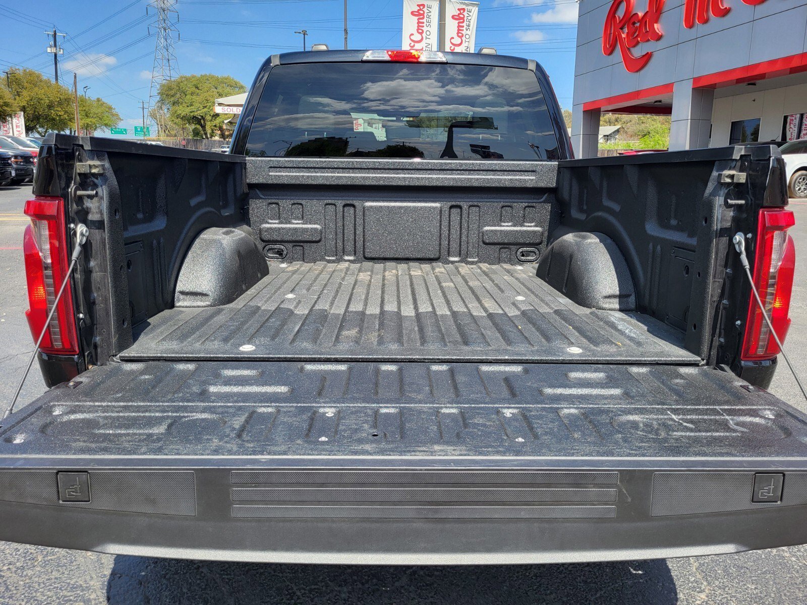 Certified 2024 Ford F150 XLT image 31