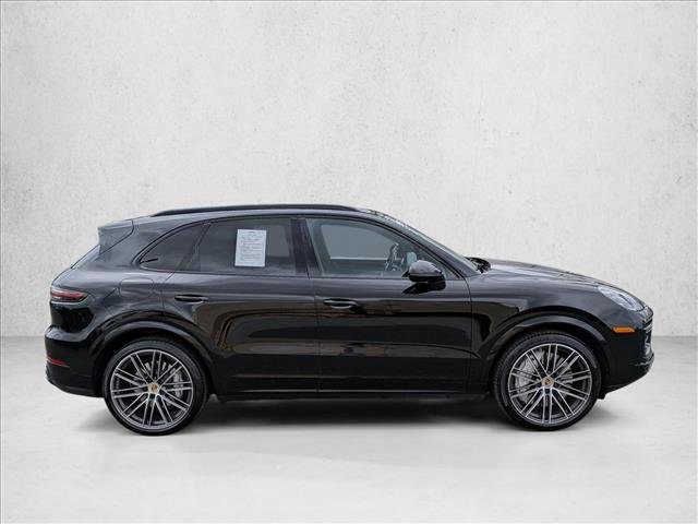 Used 2019 Porsche Cayenne Turbo AWD/4WD image 4