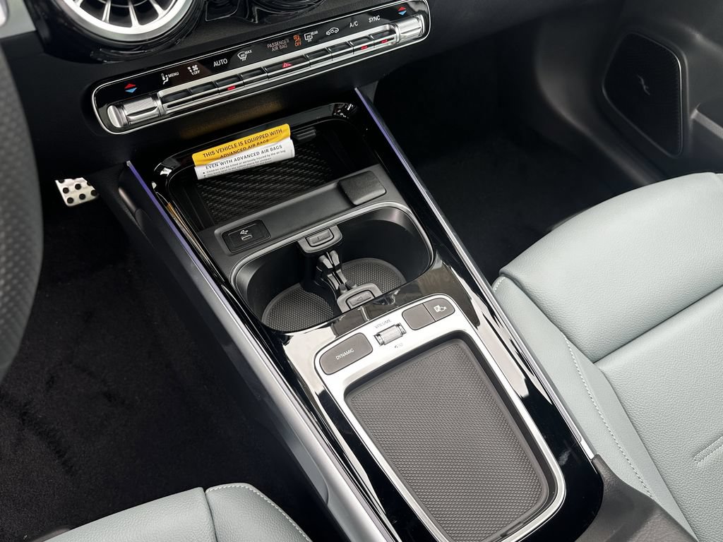 New 2026 Mercedes-Benz GLB 250 image 32