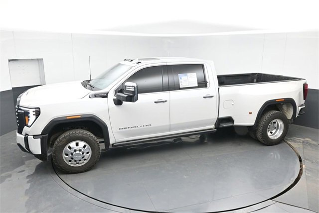 Used 2024 GMC Sierra 3500 Denali Ultimate image 39