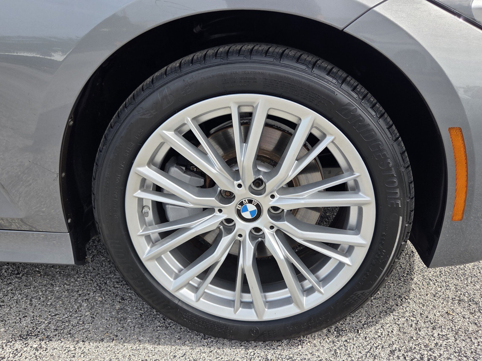 Used 2023 BMW 330i Sedan w/ Driving Assistance Package RWD image 9