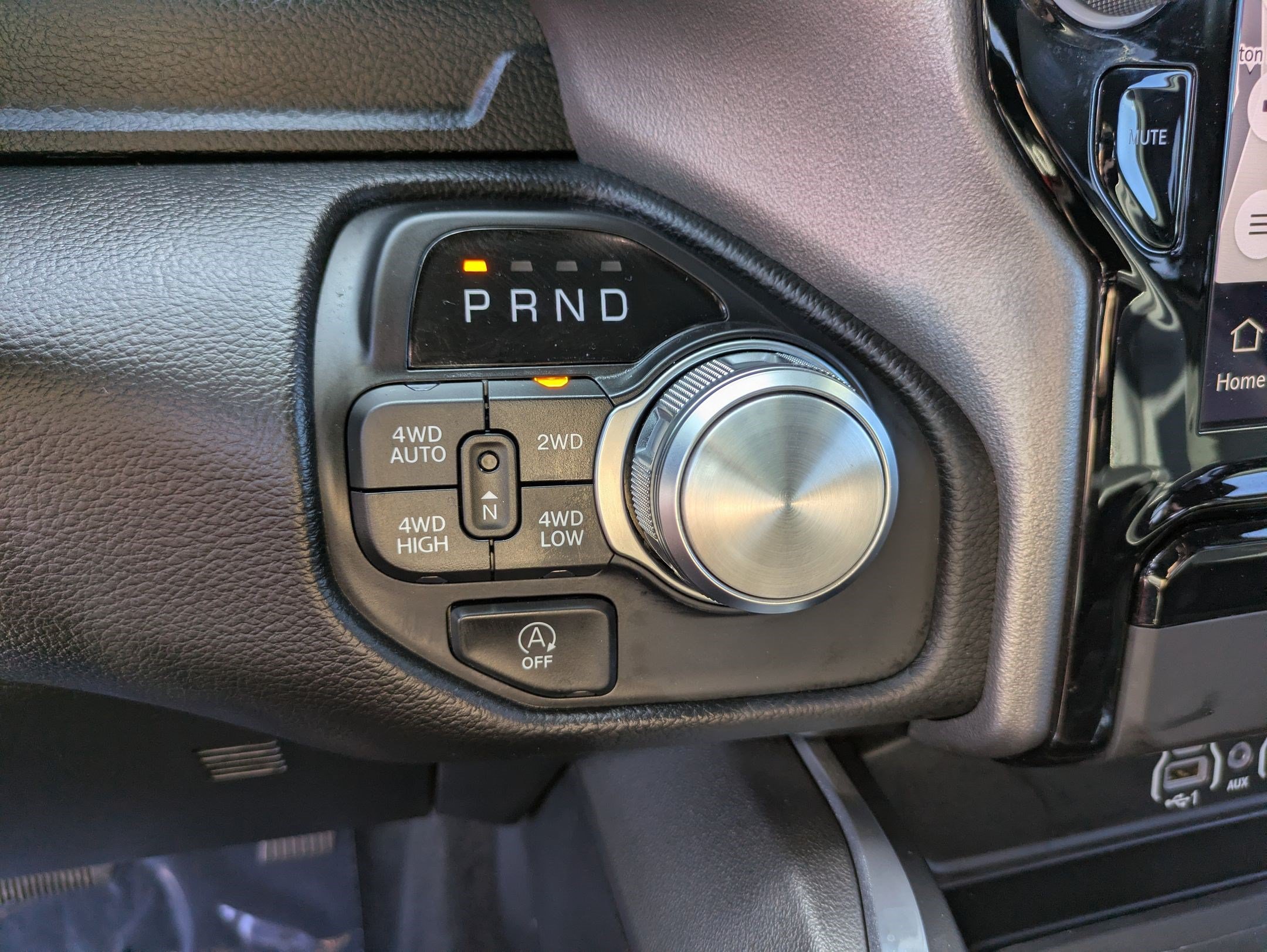 Used 2025 RAM 1500 Laramie w/ Sport Appearance Package AWD/4WD image 26