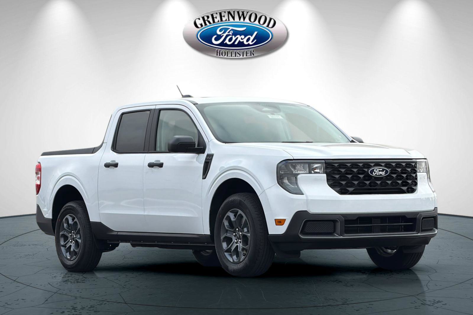 New 2026 Ford Maverick XLT FWD image 2