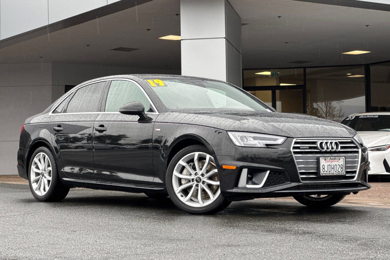 Used 2019 Audi A4 2.0T Premium Plus w/ Premium Plus Package image 2