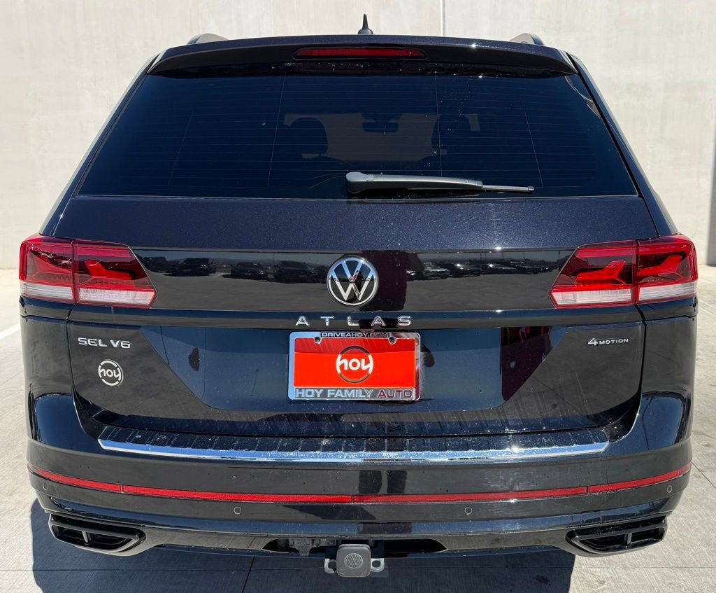Certified 2023 Volkswagen Atlas SEL R-Line image 4