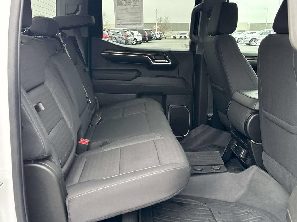 Used 2024 GMC Sierra 1500 Elevation w/ LPO, Elevation Black Package AWD/4WD image 22