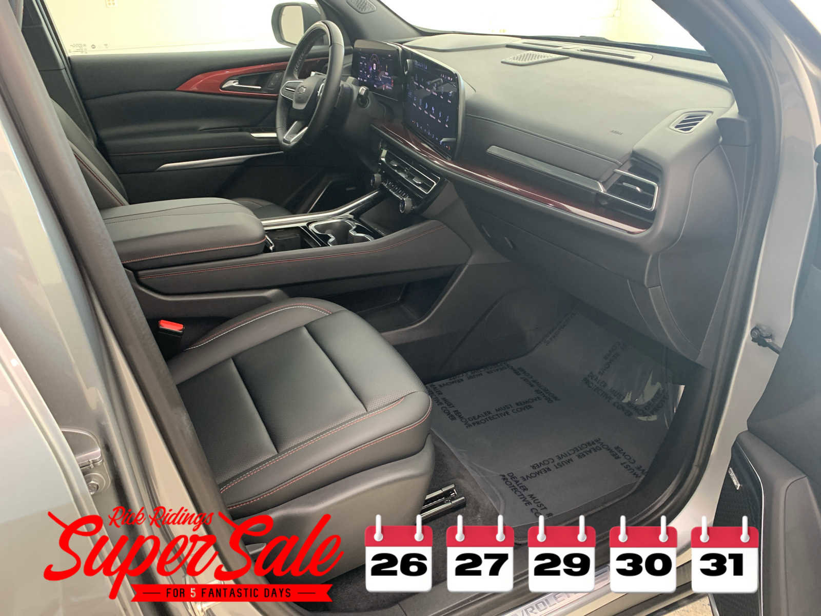 Used 2024 Chevrolet Traverse Z71 w/ Enhanced Driving Package image 13