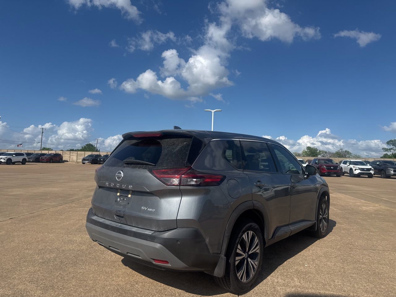 Certified 2021 Nissan Rogue SV image 25