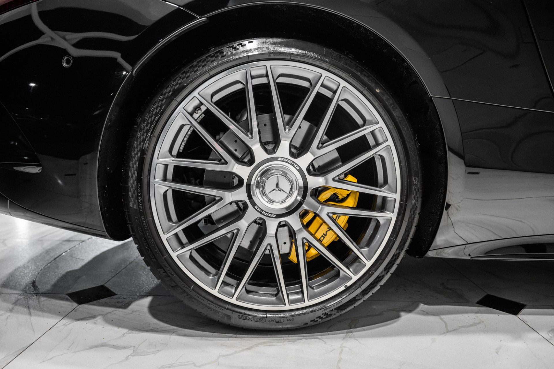 Used 2023 Mercedes-Benz SL 63 AMG 4MATIC image 18