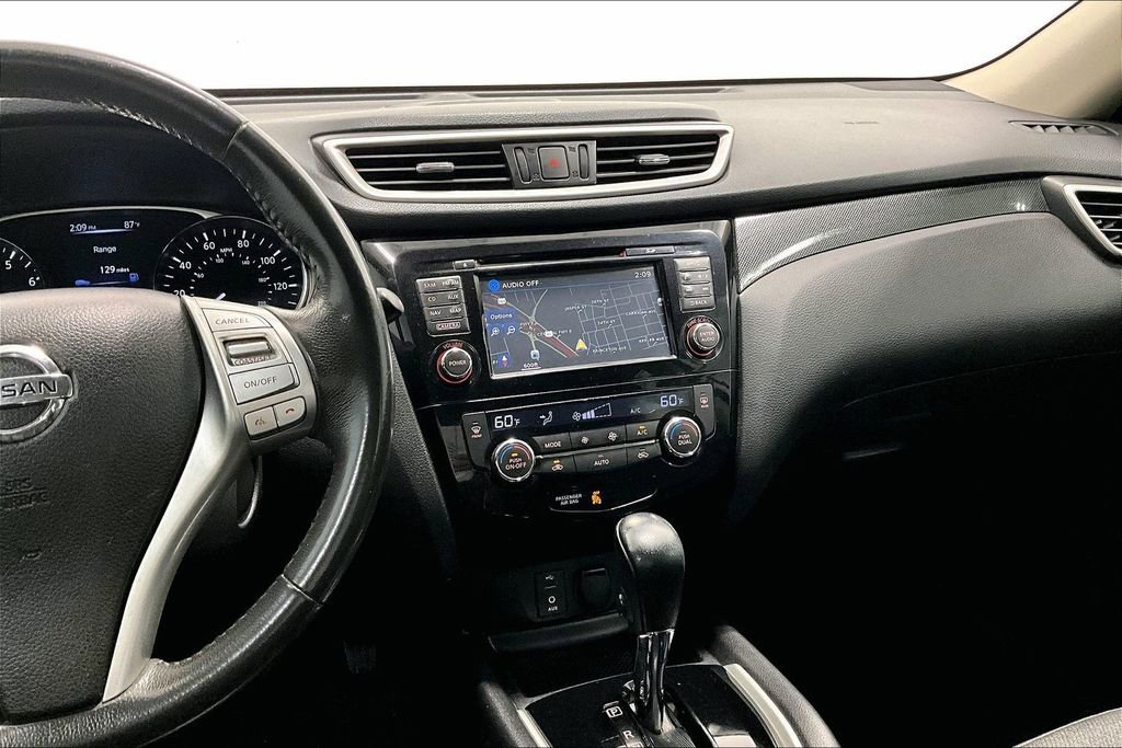 Used 2015 Nissan Rogue SL FWD image 8
