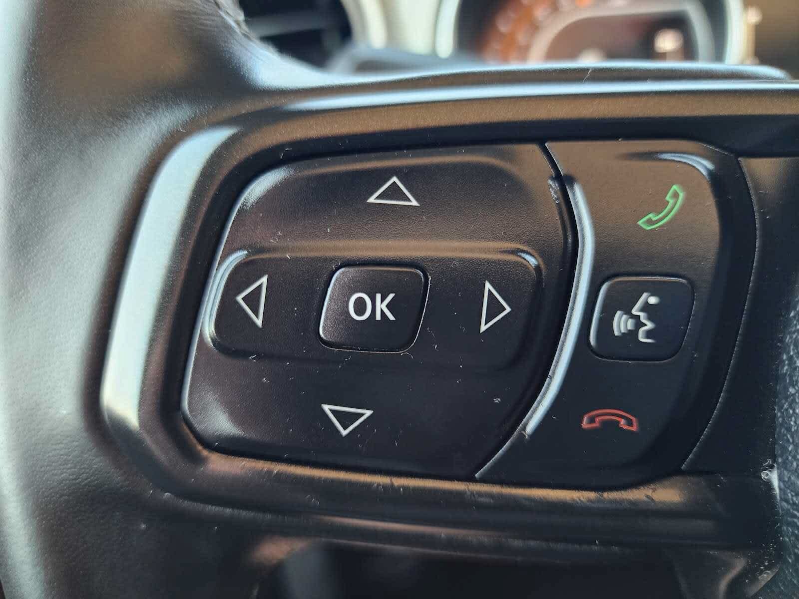 Used 2021 Jeep Gladiator Sport AWD/4WD image 29