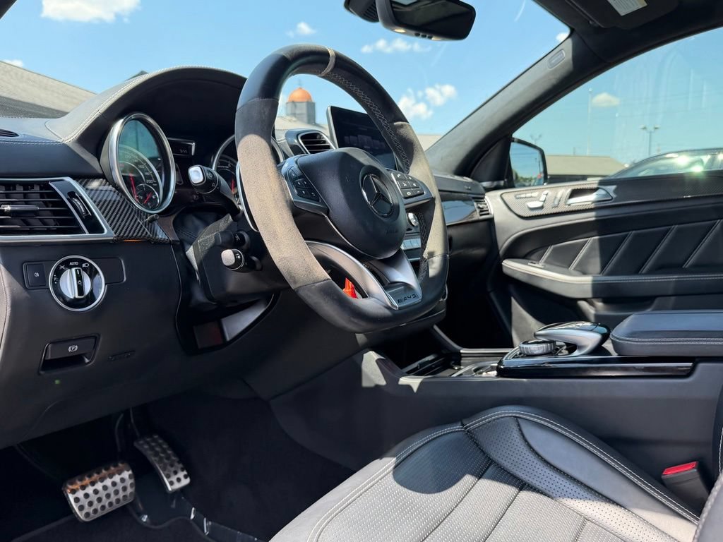 Used 2019 Mercedes-Benz GLE 63 AMG S image 35