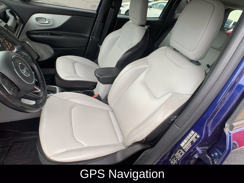Used 2019 Jeep Renegade Limited w/ UConnect 8.4 Nav Group AWD/4WD image 15