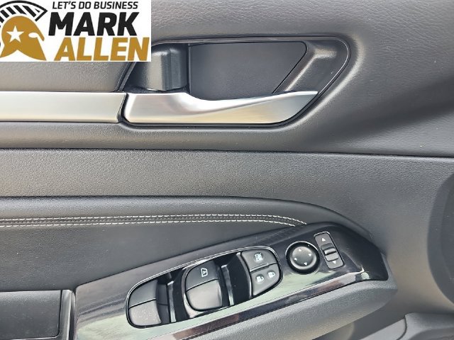 Used 2021 Nissan Altima 2.5 SV w/ SV Premium Package FWD image 22