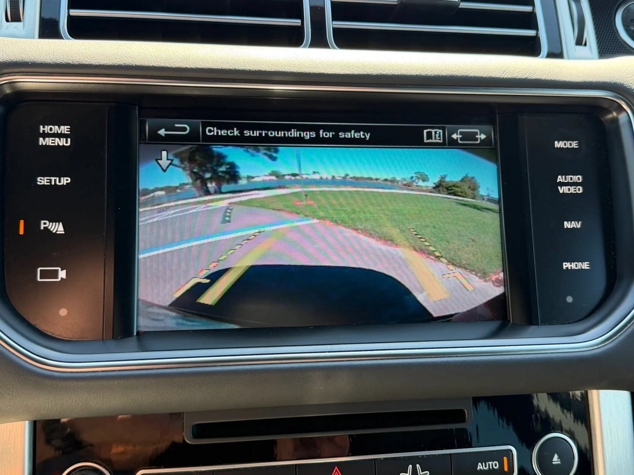 Used 2014 Land Rover Range Rover Supercharged AWD/4WD image 44