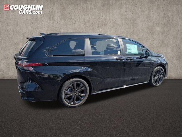 New 2026 Toyota Sienna XSE FWD image 9