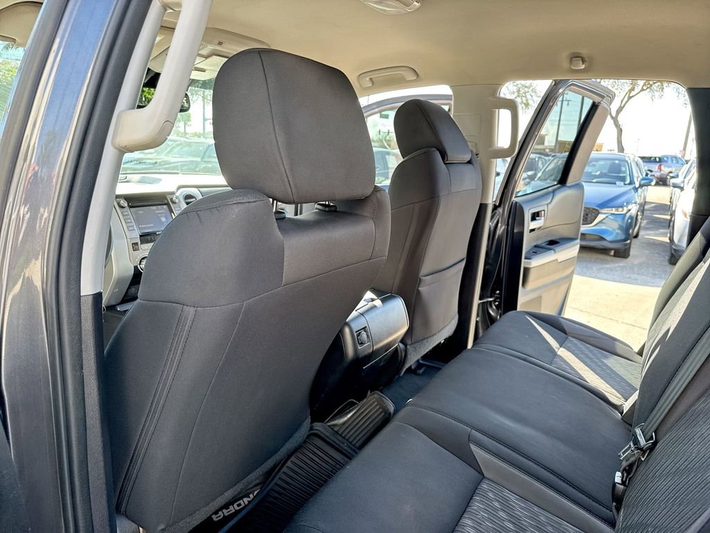 Used 2019 Toyota Tundra SR5 w/ SR5 Upgrade Package image 34