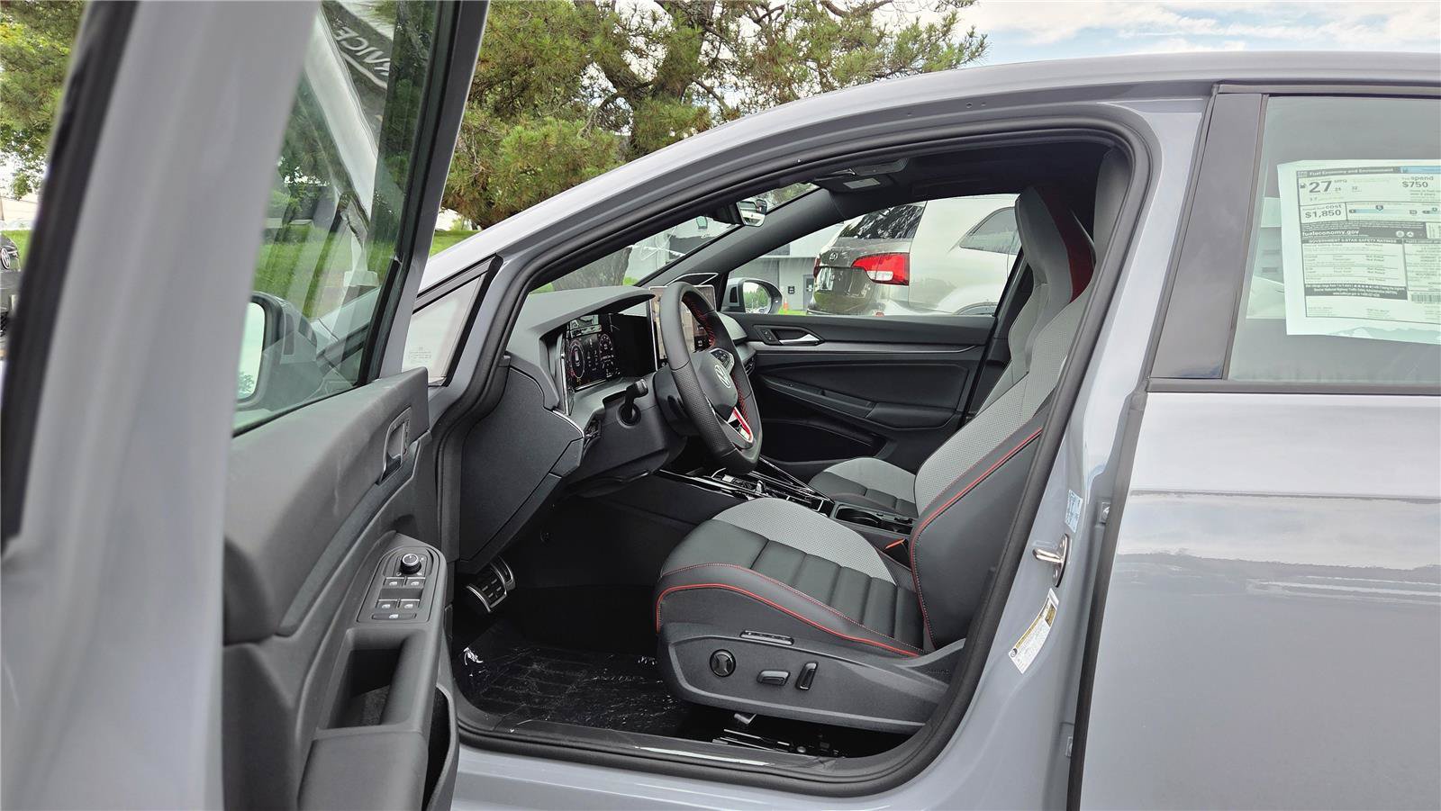New 2026 Volkswagen GTI SE FWD image 13