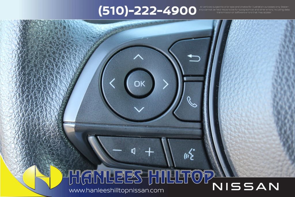 Used 2025 Toyota Corolla LE image 26