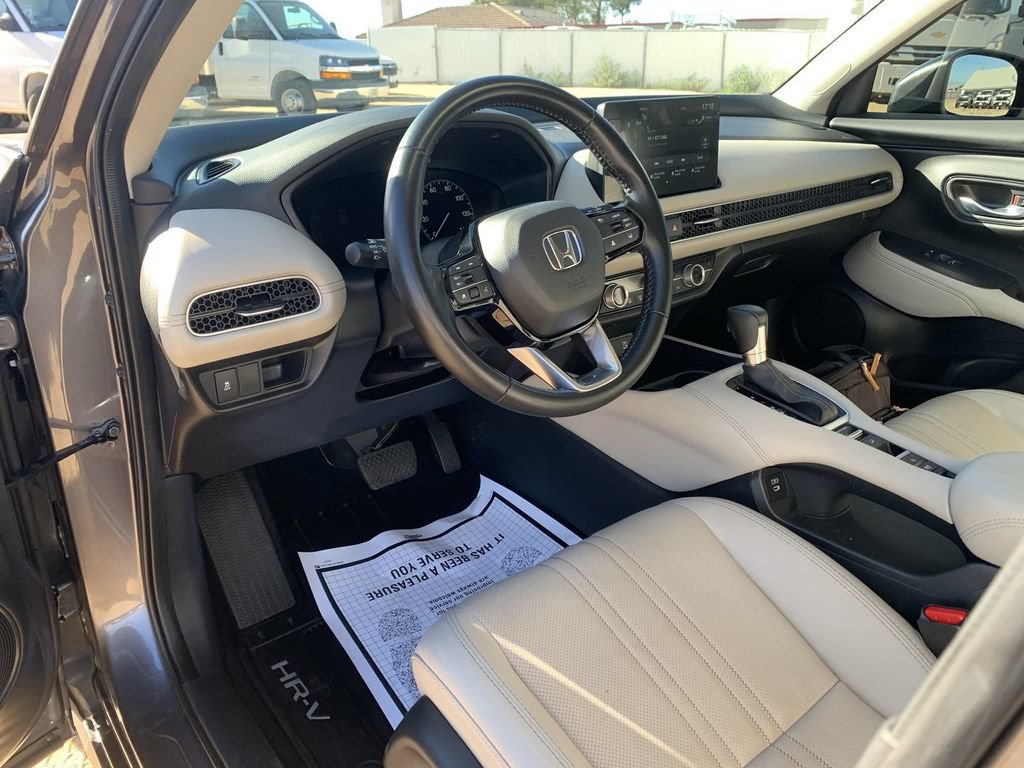 Used 2026 Honda HR-V EX-L image 7