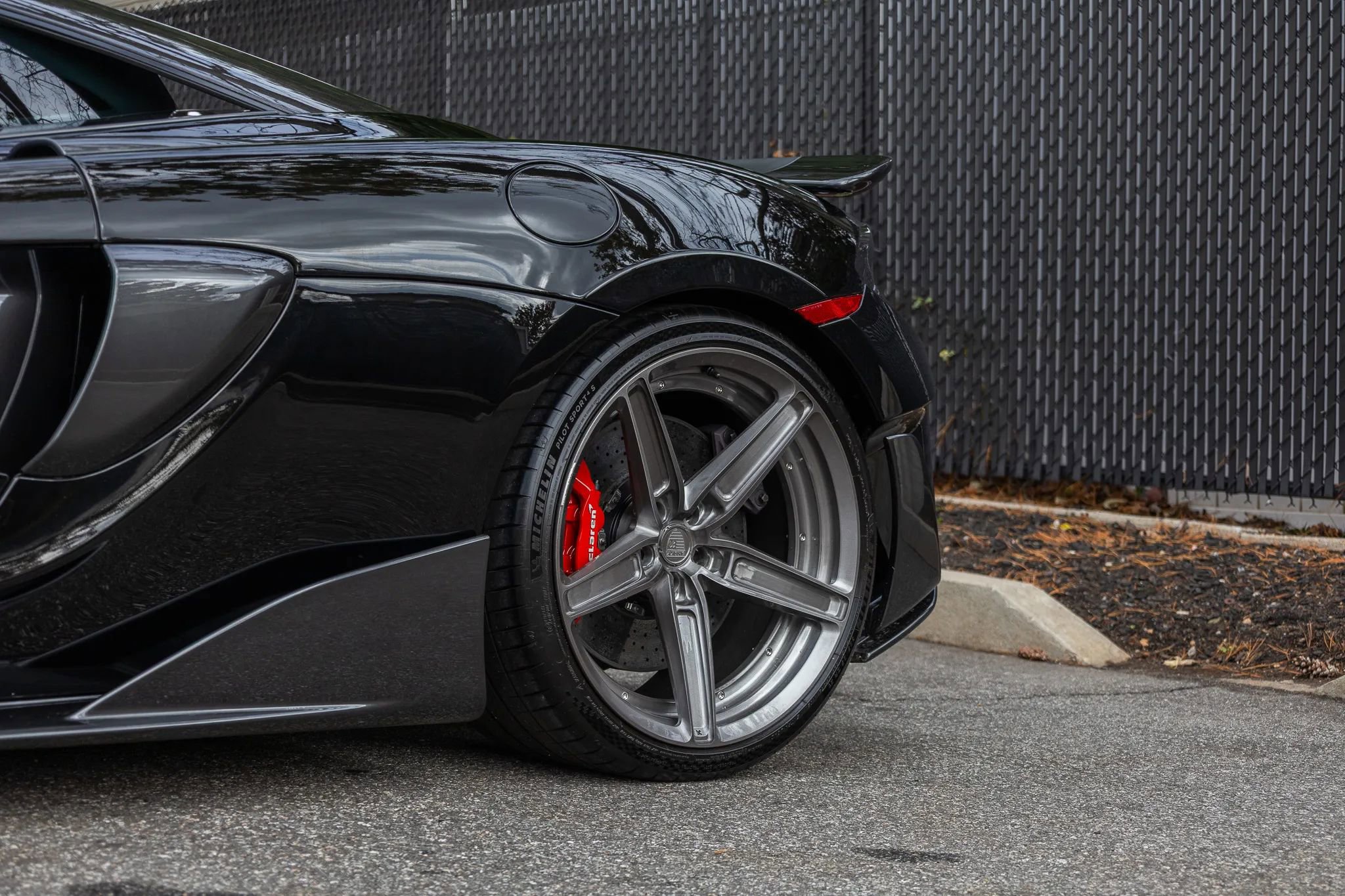 Used 2019 McLaren 600LT image 44