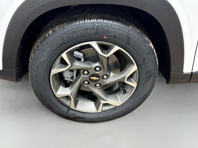 New 2026 Chevrolet Trax LT image 32