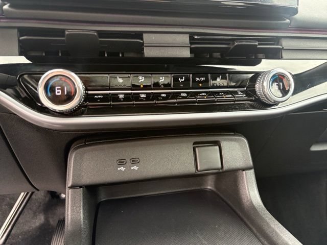 Used 2024 Honda Prologue Touring image 24