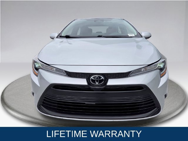 Used 2023 Toyota Corolla LE FWD image 8