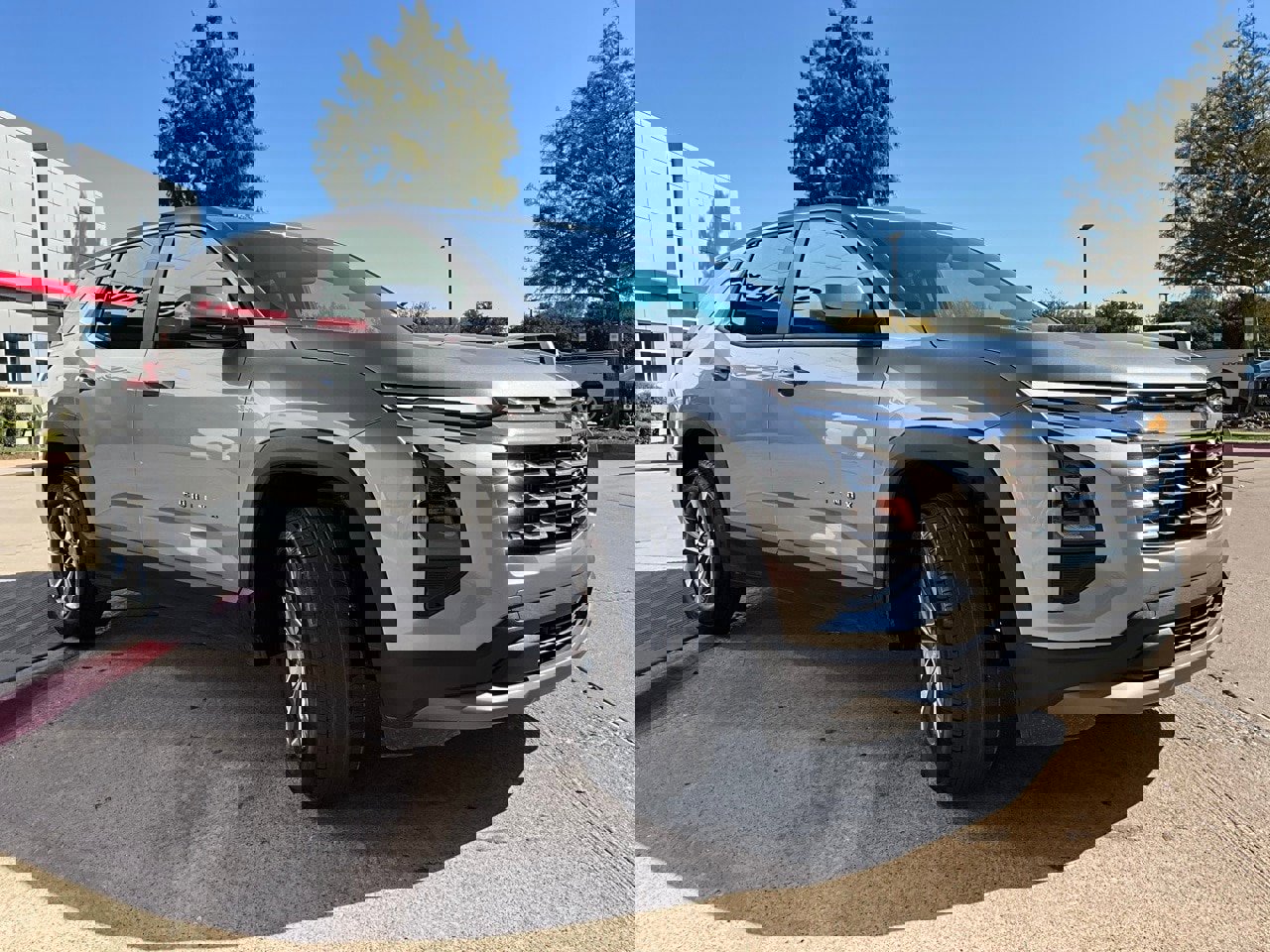 Used 2025 Chevrolet Equinox LT image 5