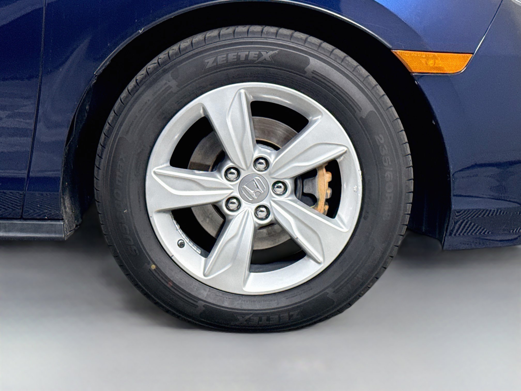 Used 2019 Honda Odyssey EX image 30