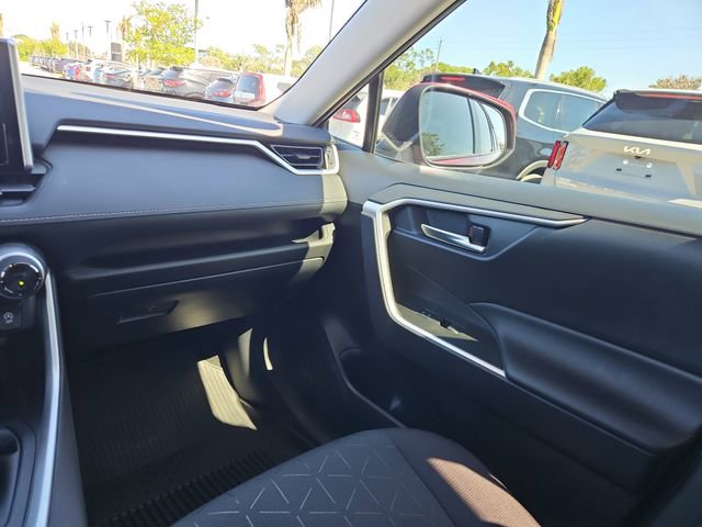 Used 2023 Toyota RAV4 XLE w/ Convenience Package image 11
